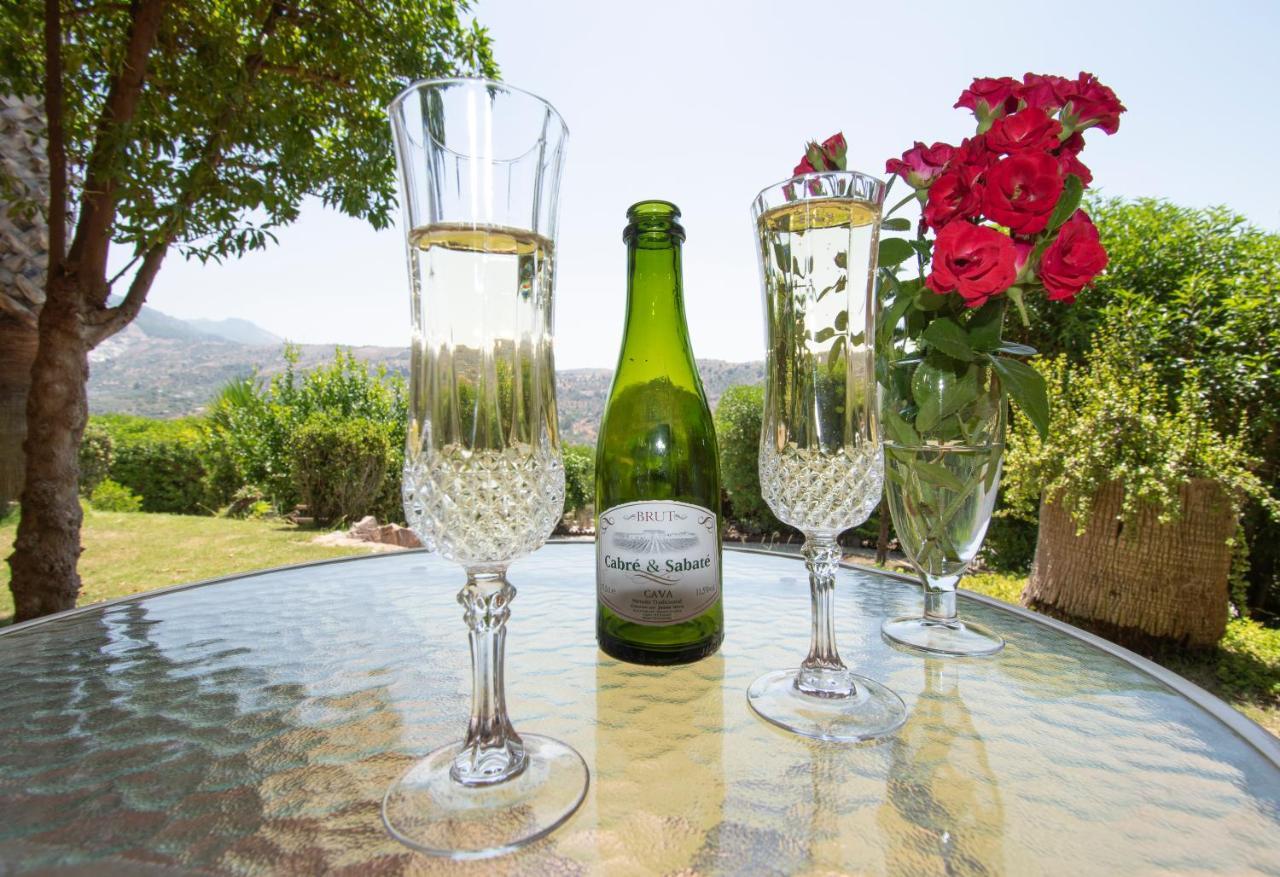 Alcaucín Hotel Cortijo De Salia מראה חיצוני תמונה